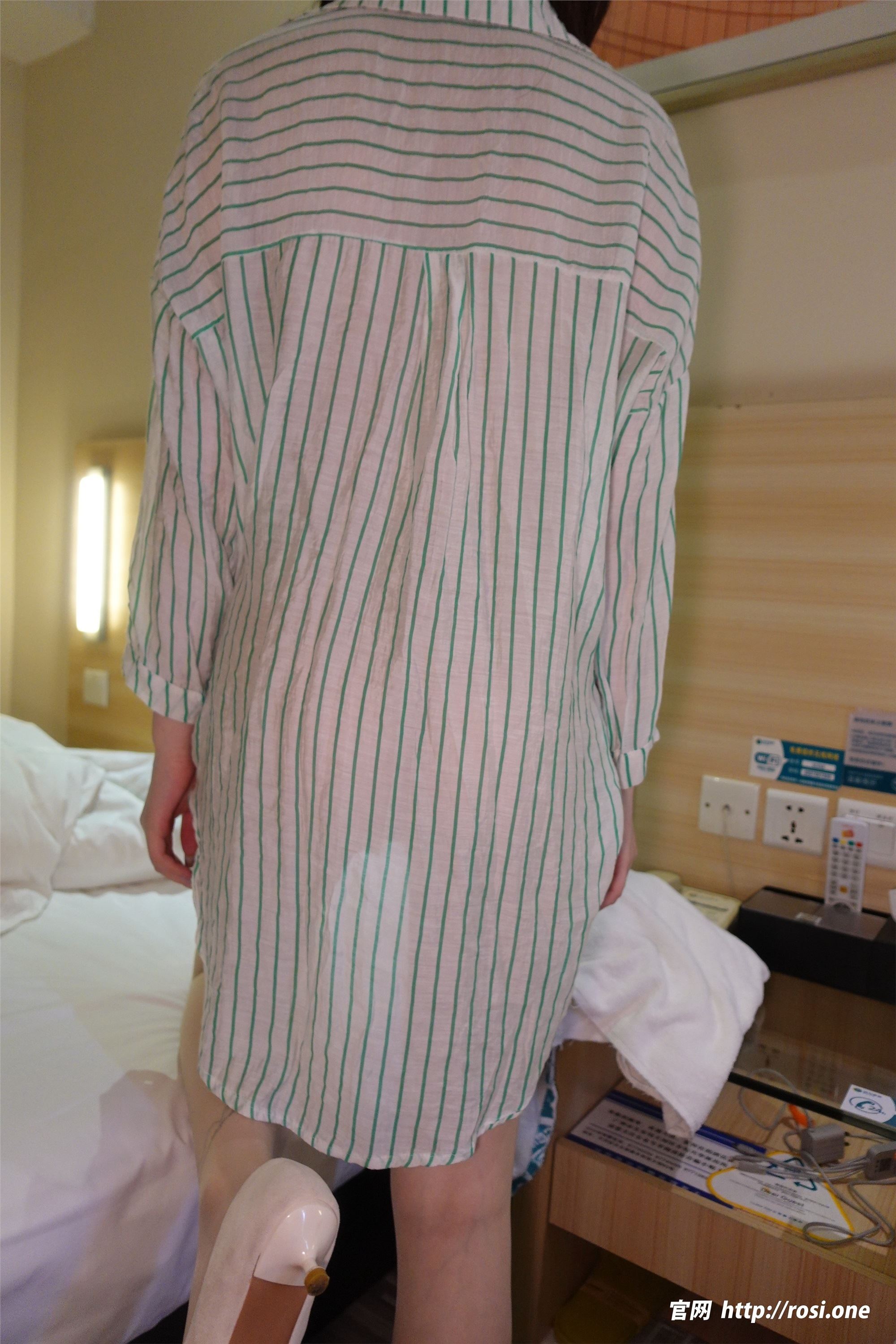 ROSI写真 2022.08.14 NO.3905